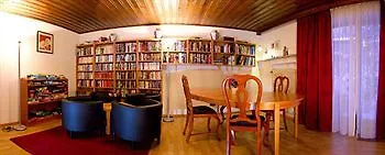 Haus Am Berg 3*