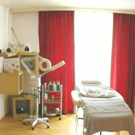 Haus Am Berg 3*